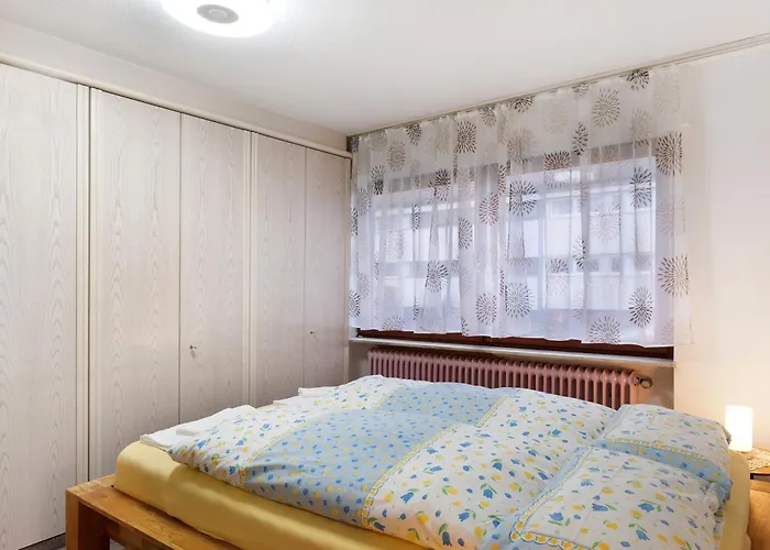 Zum Europapark- Kaiserstuhl *